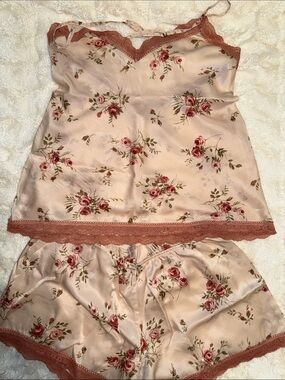 intimissimi Pink Floral Satin Cami and Shorts Set with Rose Lace Trim